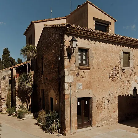 Traditional House For 4 People In Valveralla Gerona
