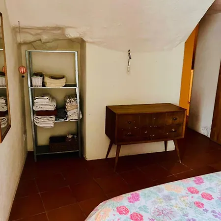 Appartement Traditional House For 4 People In Valveralla