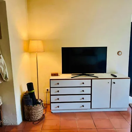 Appartement Traditional House For 4 People In Valveralla Gerona